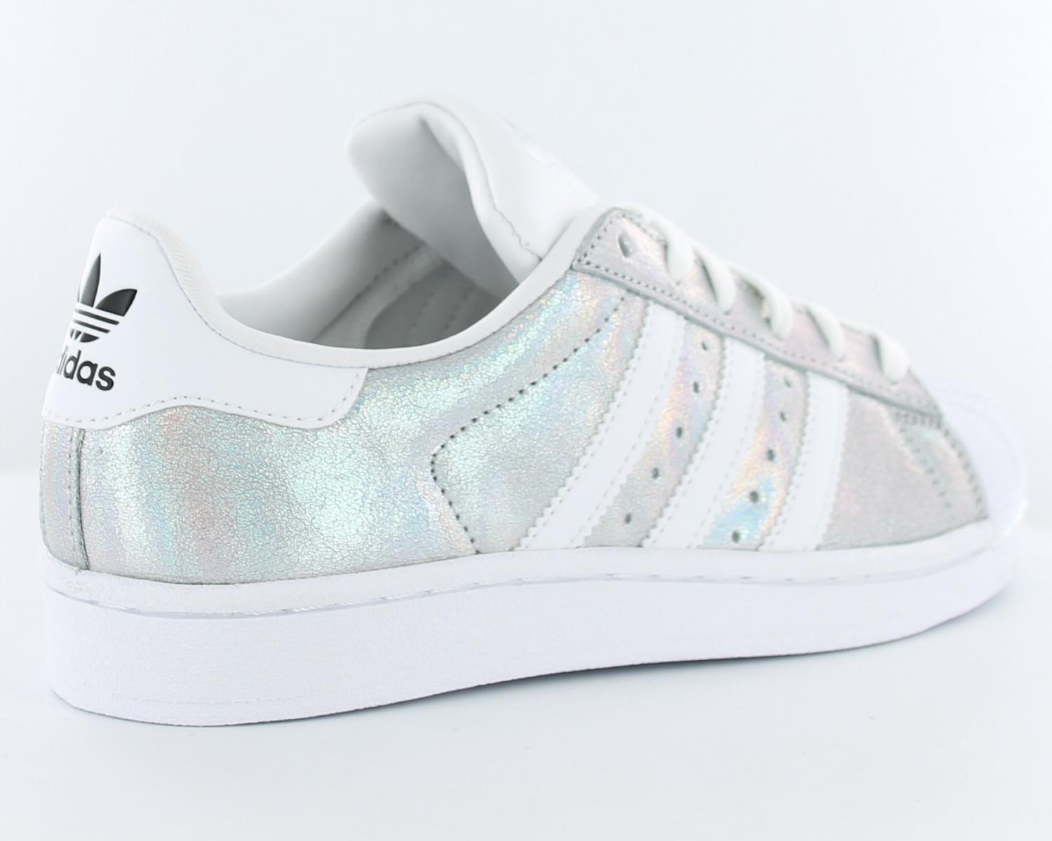 adidas superstar blanche et argentée adidas superstar blanche et argentée