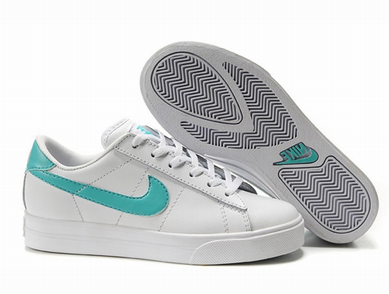 chaussure nike pas cher pour fille